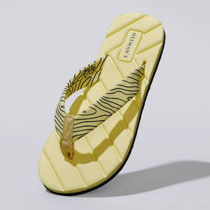 All Vibes Flips (Women) : Yellow