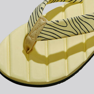 All Vibes Flips (Women) : Yellow