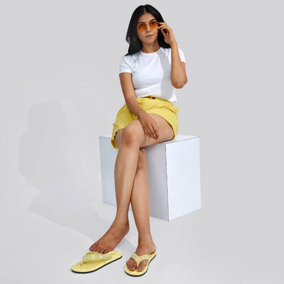 All Vibes Flips (Women) : Yellow