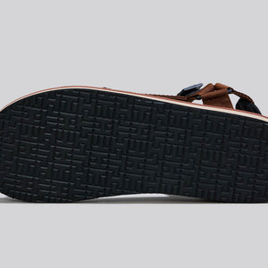 Airy Strap Sandals : Brown-Black
