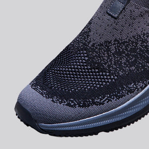 Blend Knit Slip Ons : Black-Grey