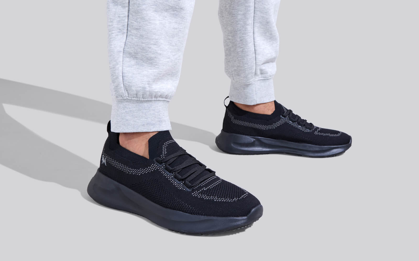 Begin Walk Leap : Black