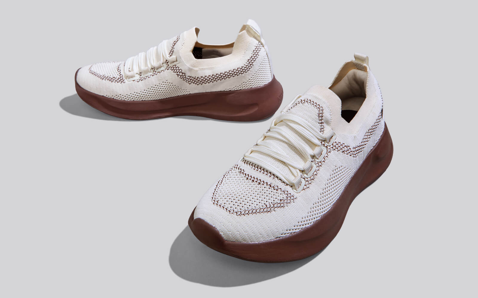 Begin Walk Leap : Ivory Brown