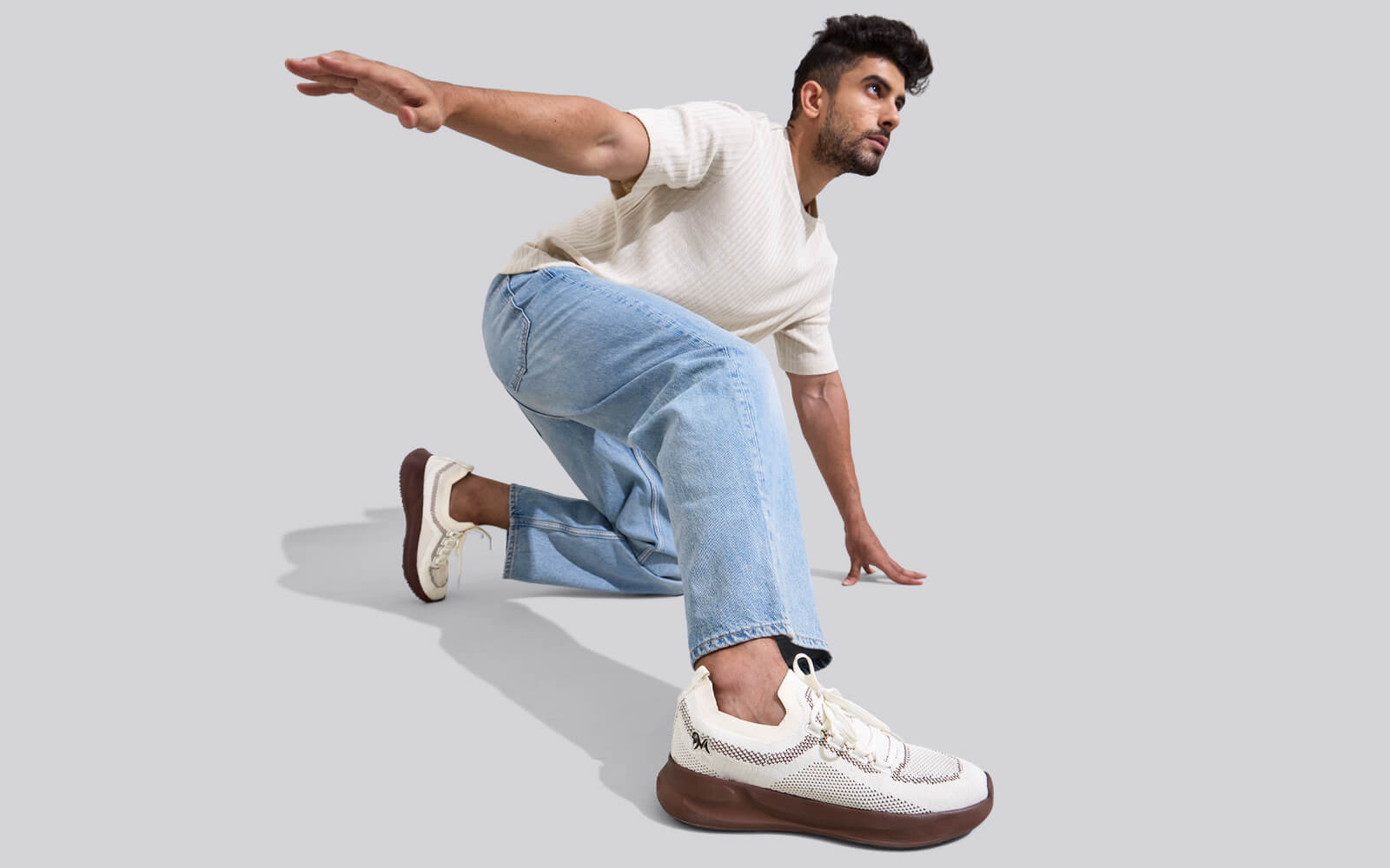 Begin Walk Leap : Ivory Brown