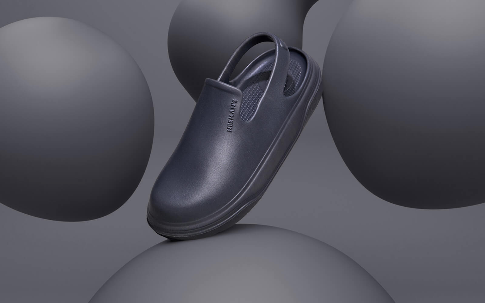 Cushers Clogs For Men : Dark Grey