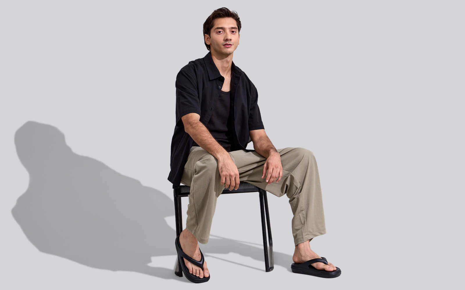 Cushers Flips For Men : Black