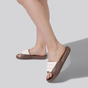 Squooshy Slides for Women : Ivory-Brown