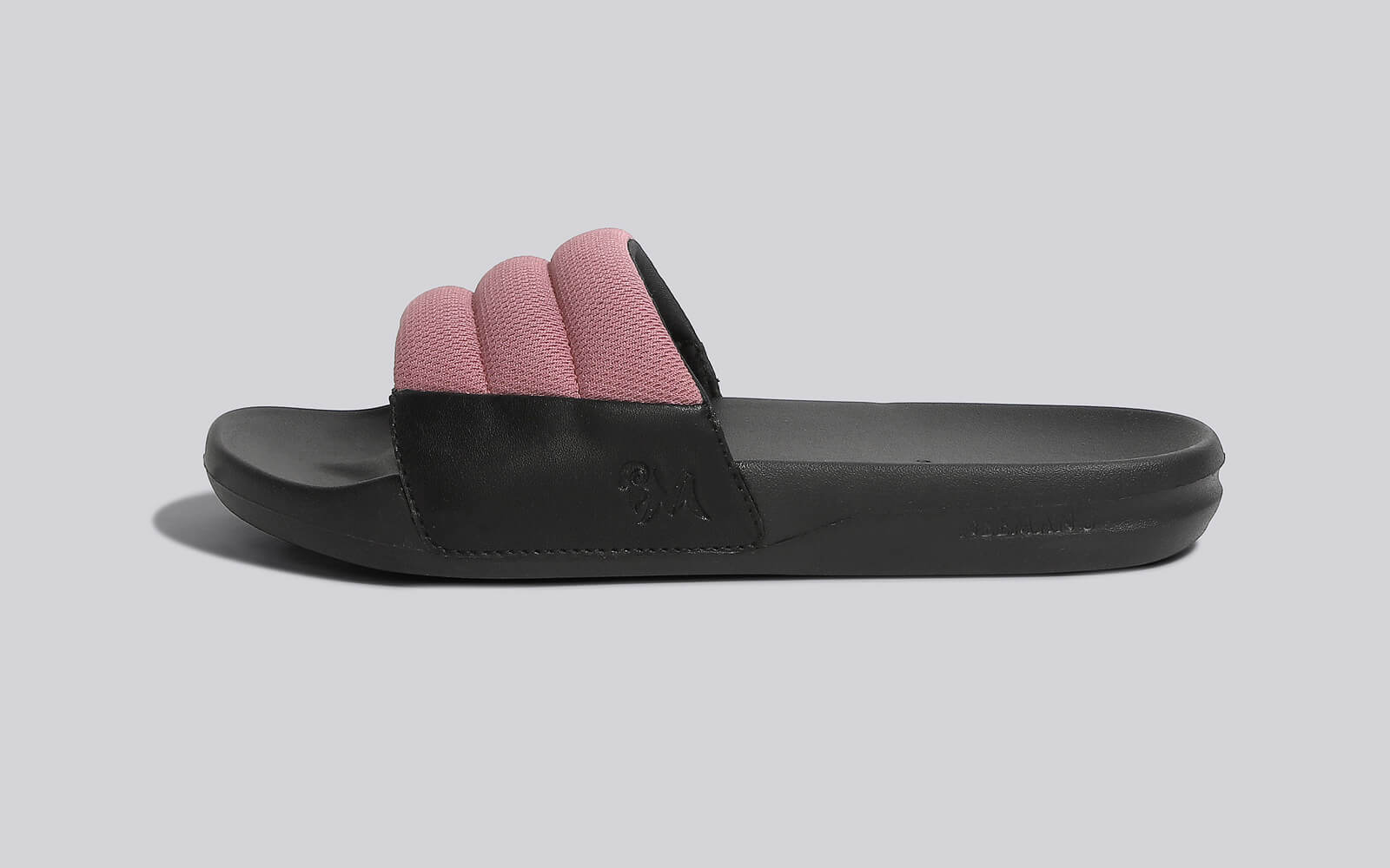 Squooshy Slides for Women : Black-Pink