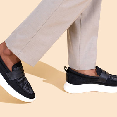 The Breezy Loafers : Black