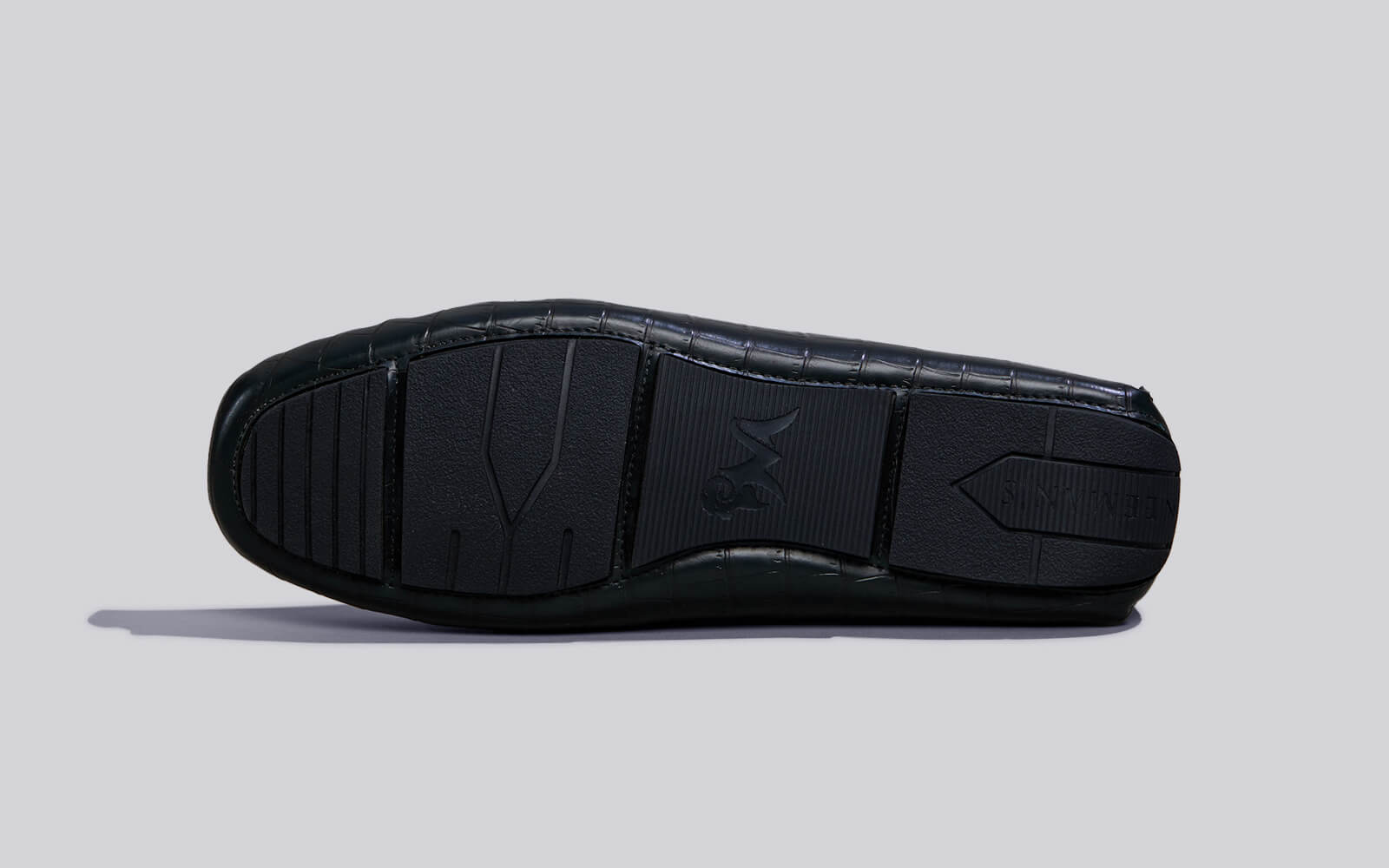The Charmers : Black