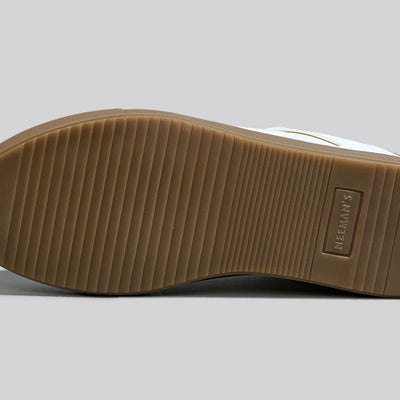 The Comfy Sleeks : White-Brown