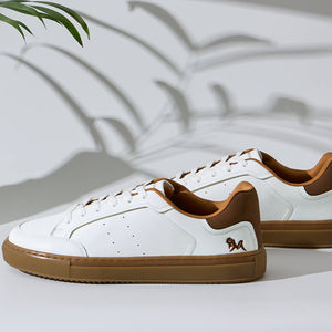 The Comfy Sleeks : White-Brown