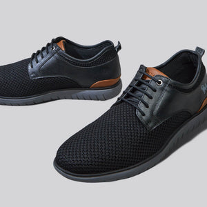 The Derbies : Black