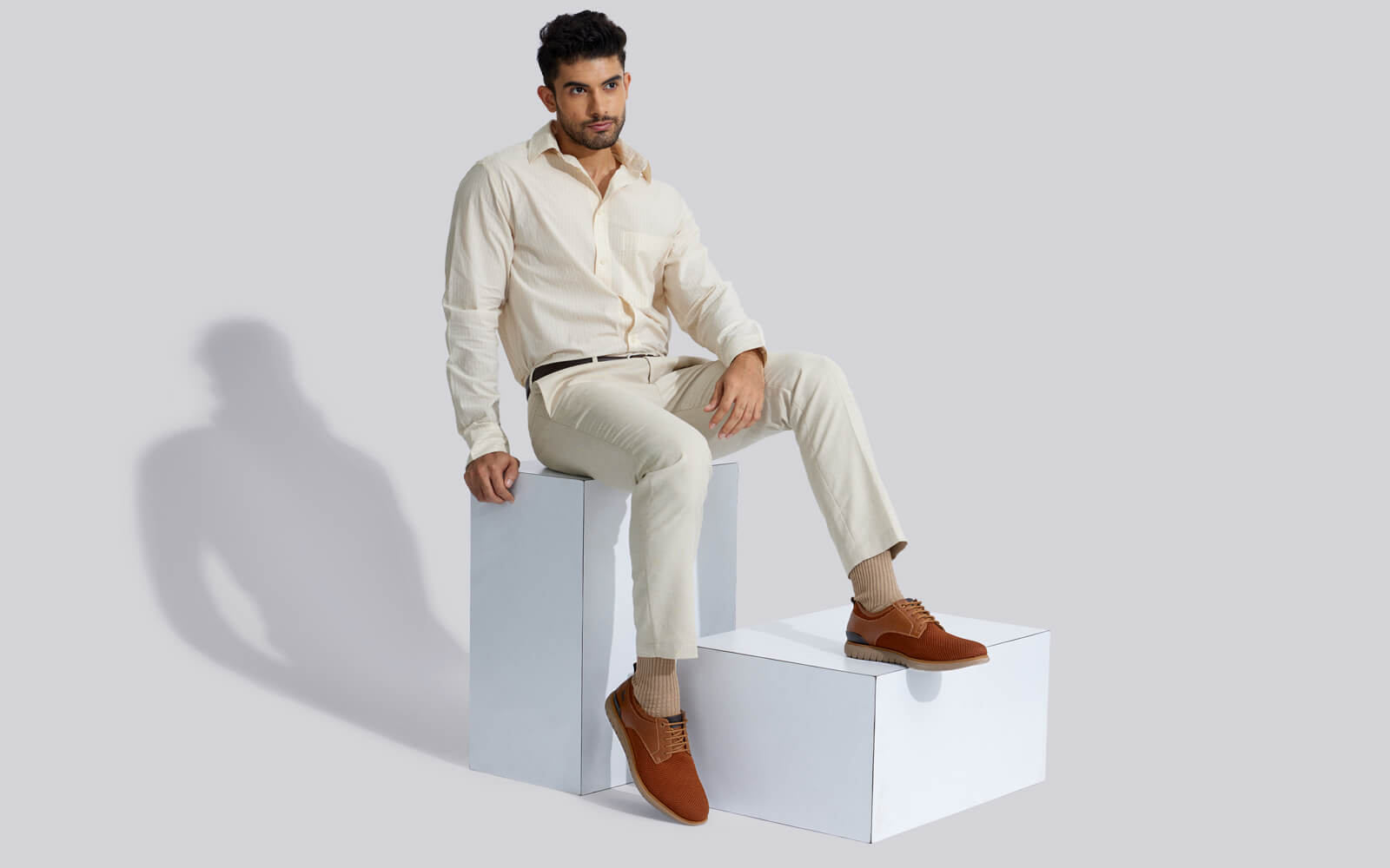 The Derbies : Tan