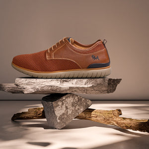 The Derbies : Tan