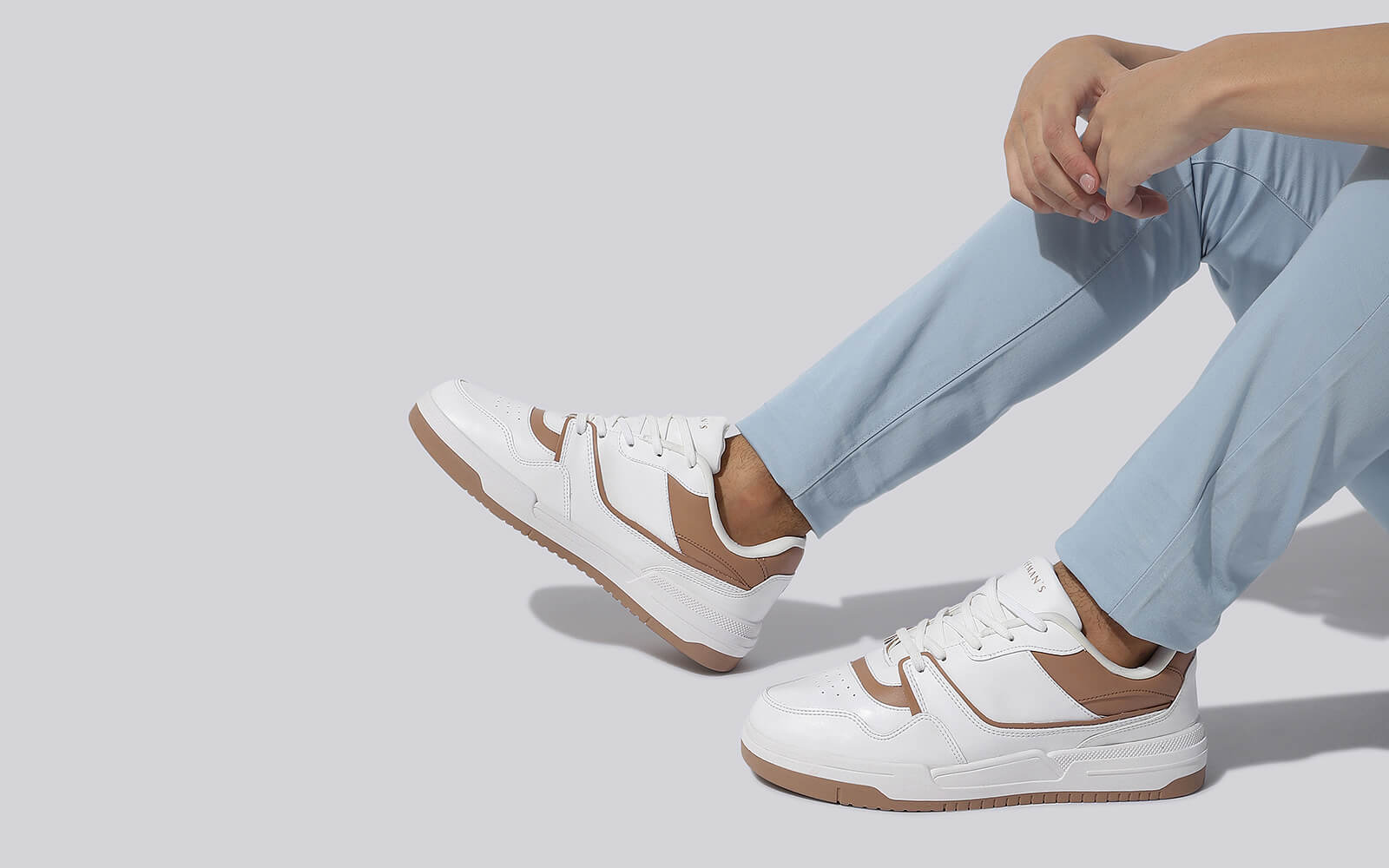 The SneakPops : White Tan