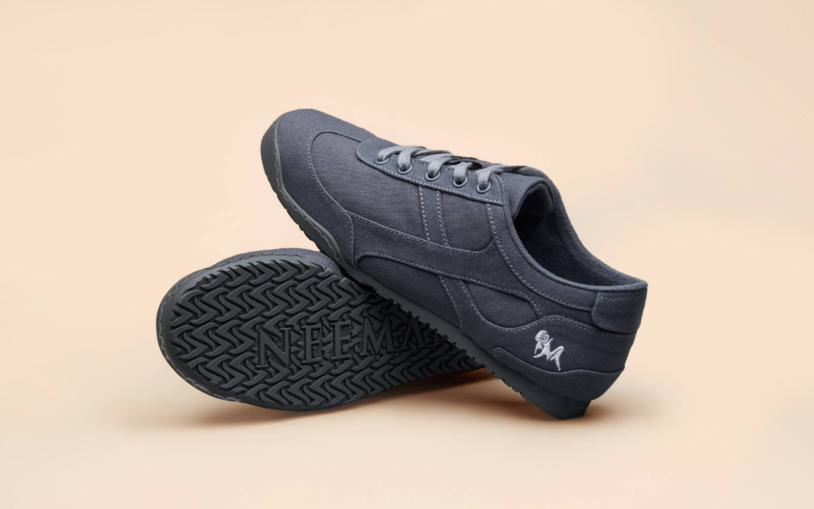 Urban Casuals : Metal Grey