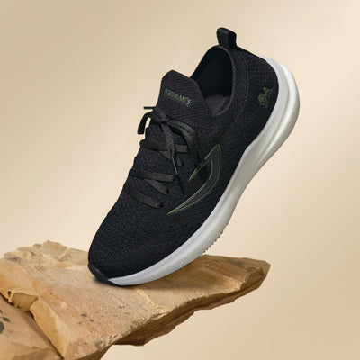Whoosh Lite Sneakers : Black