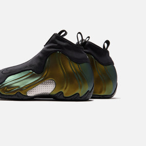 Nike Air Flightposite - Metallic Gold / Black / Metallic Silver / White / Black