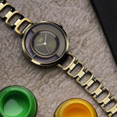 Titan Raga Moments Of Joy Green Dial Women Watch With Metal Strap 35mm NR95140QM01