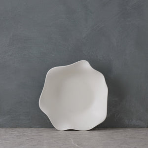 Nadia Satin-Matte Stoneware Dinnerware