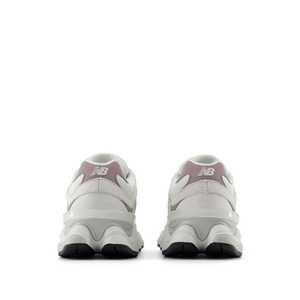 New Balance 9060 Grey Matter Ice Wine