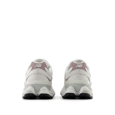New Balance 9060 Grey Matter Ice Wine