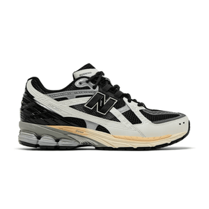 New Balance 1906U Black Sea Salt Magnet