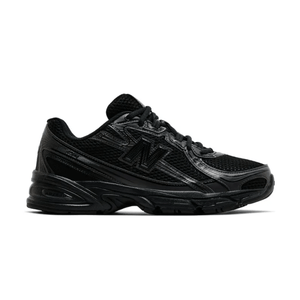 New Balance 740 Triple Black
