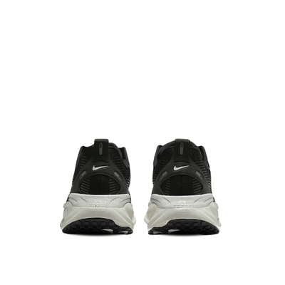 Nike Vomero 18 Black Coconut Milk Light Iron Ore Summit White