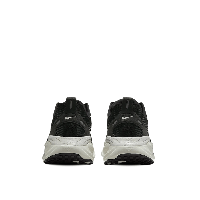 Nike Vomero 18 Black Coconut Milk Light Iron Ore Summit White