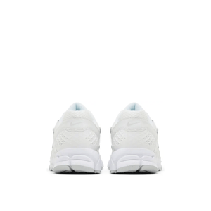 Nike Zoom Vomero 5 Chrome Toe (Women's)