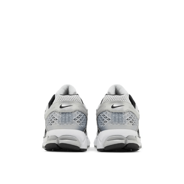 Nike Zoom Vomero 5 Metallic Silver Black