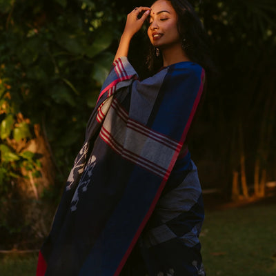 Navy Blue Handloom Orissa Cotton Saree With Tie & Dye Motifs-Navy Blue