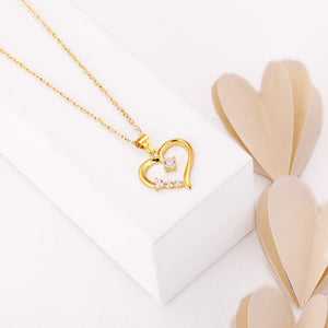 Golden Solitaire Heart Pendant with Link Chain