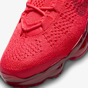 Nike | AIR VAPORMAX 2023 FLYKNIT  { TRACK RED/MYSTIC RED-TRACK RED-TRACK RED