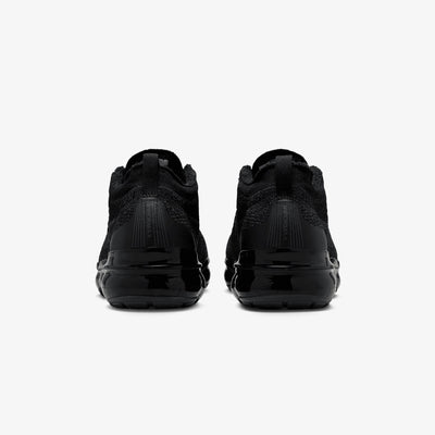 Nike | AIR VAPORMAX 2023 FLYKNIT  { BLACK/BLACK-ANTHRACITE-BLACK