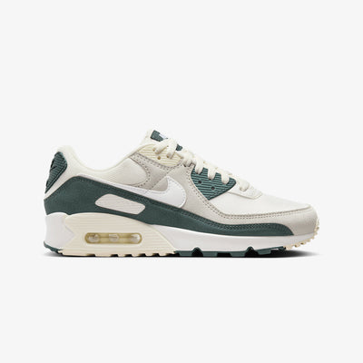 Nike | AIR MAX 90  { SAIL/WHITE-VINTAGE GREEN-COCONUT MILK