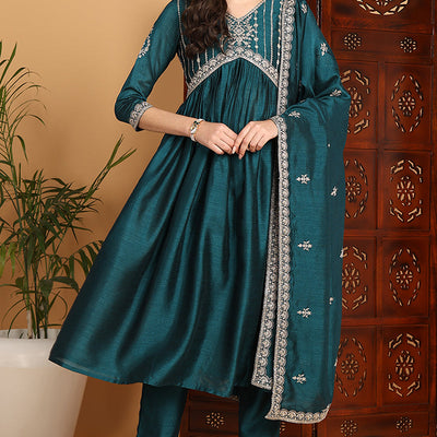 Green Silk Blend Solid Embroidered Flared Suit Set PKSKD2169