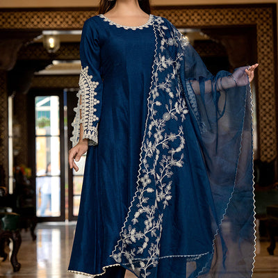 Blue Silk Blend Solid Embroidered Anarkali Kurta Palazzo With Dupatta PKSKD2397