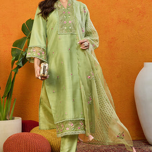 Green Silk Blend Solid Embroidered Straight Suit Set PKSKD2428