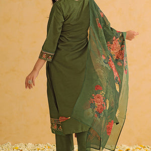 Green Silk Blend Solid Embroidered Straight Trouser Suit Set PKSKD2473