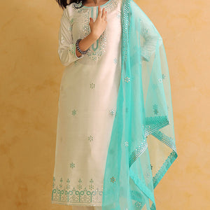 White Silk Blend Solid Embroidered Straight Trouser Suit Set PKSKD2478