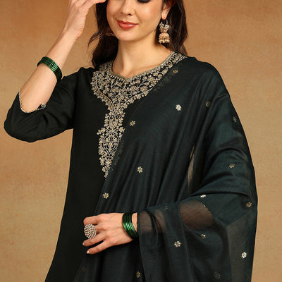 Green Chanderi Silk Solid Embroidered Straight Trousers Suit Set PKSKD2715