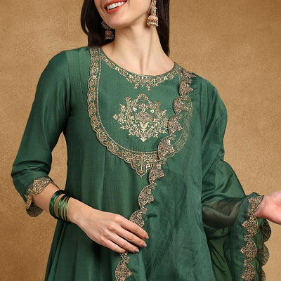 Green Silk Blend Solid Embroidered Anarkali Suit Set PKSKD2733