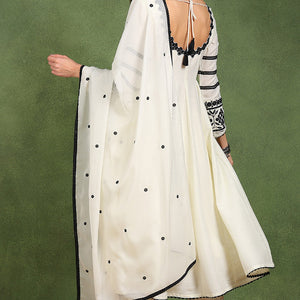 White Silk Blend Solid Embroidered Anarkali Suit Set PKSKD2761