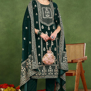 Green Velvet Ethnic Motifs Printed Straight Suit Set PKSKD2772