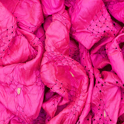 Hot Pink Handwoven Bandhani Silk Saree With Paithani Pallu-Hot Pink