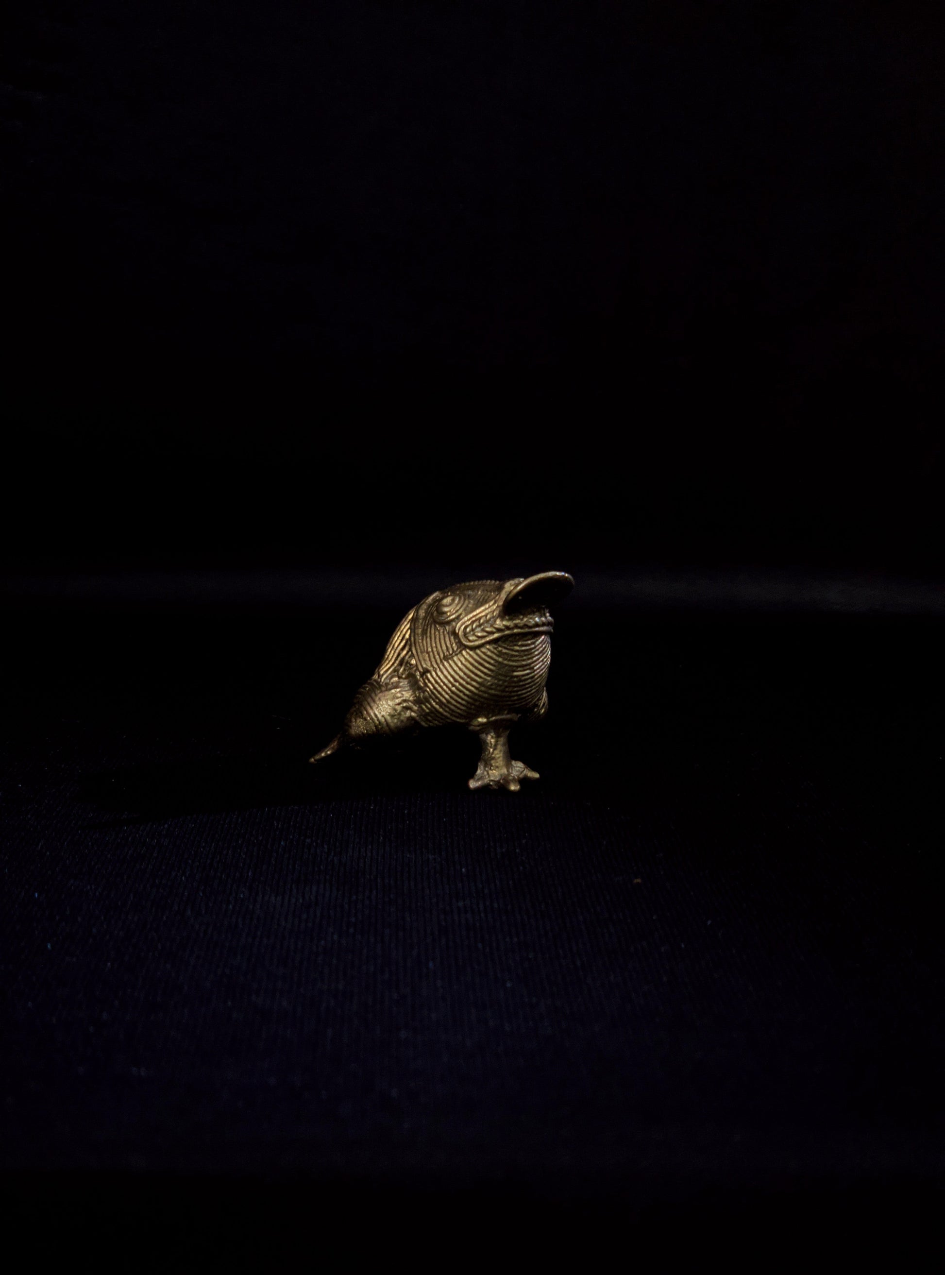 Handmade Dhokra Coin Frog