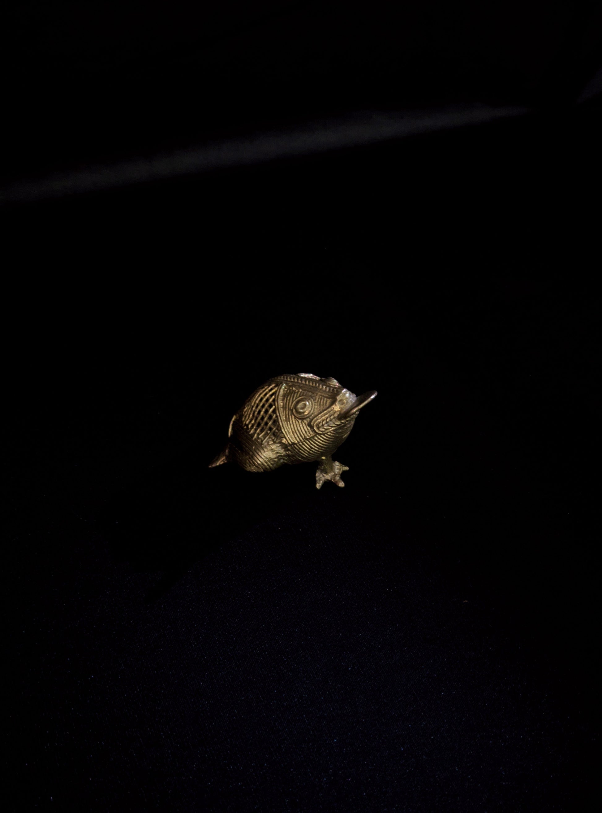 Handmade Dhokra Coin Frog